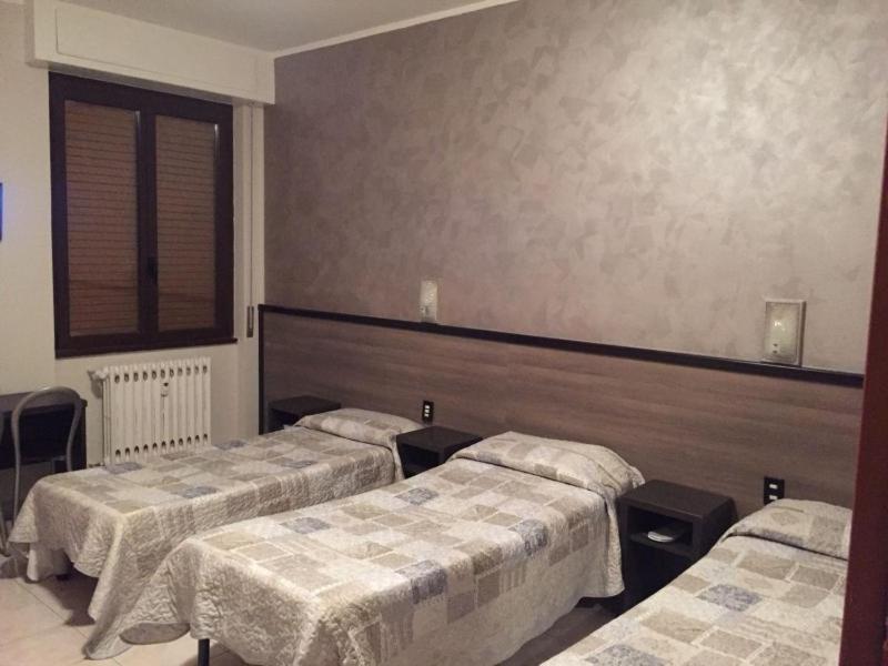 Hotel Salus Milan Exterior photo